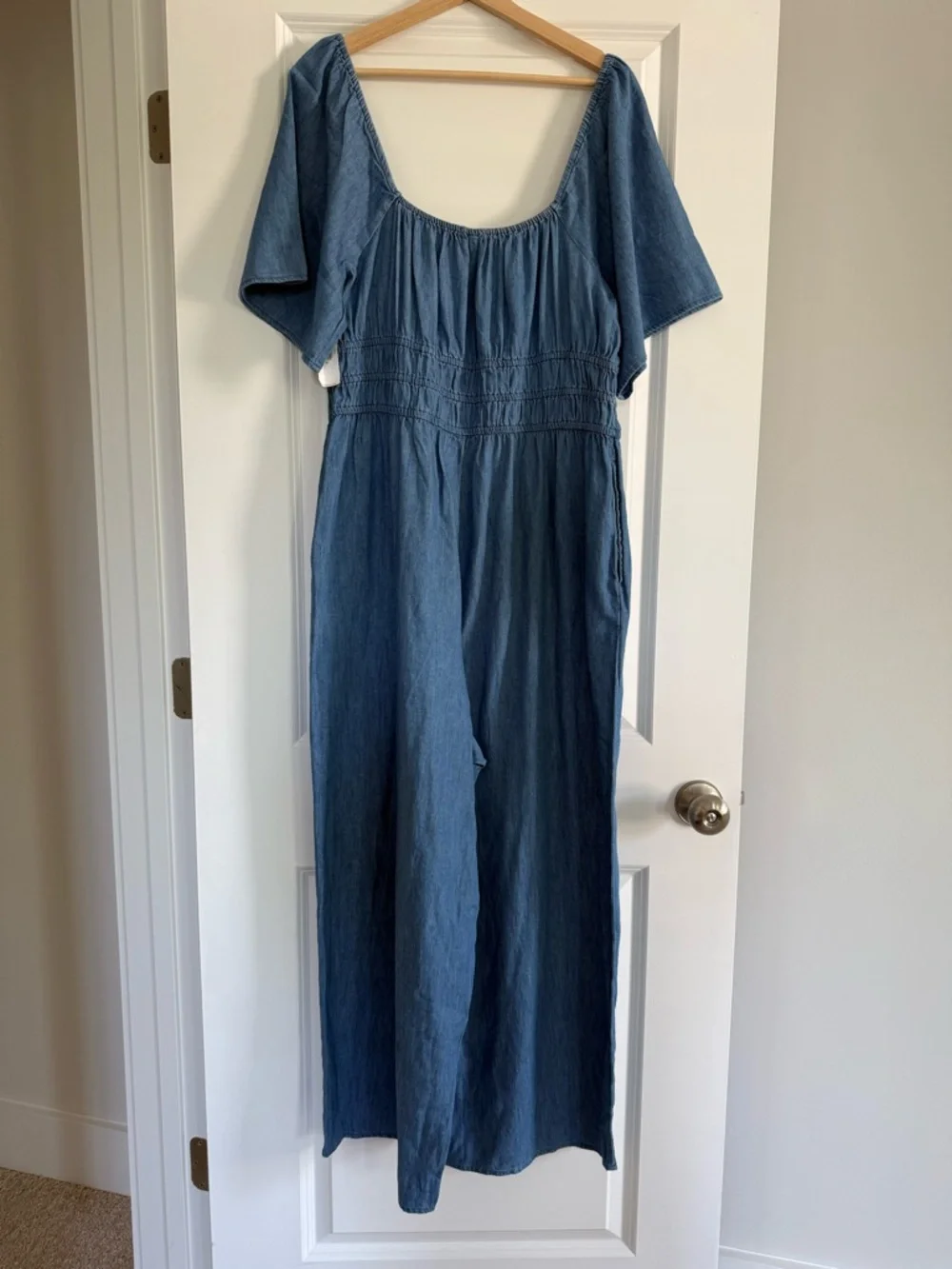 Old Navy Light Blue Denim Jumpsuit with Wide Legs - Picture 2 of 10